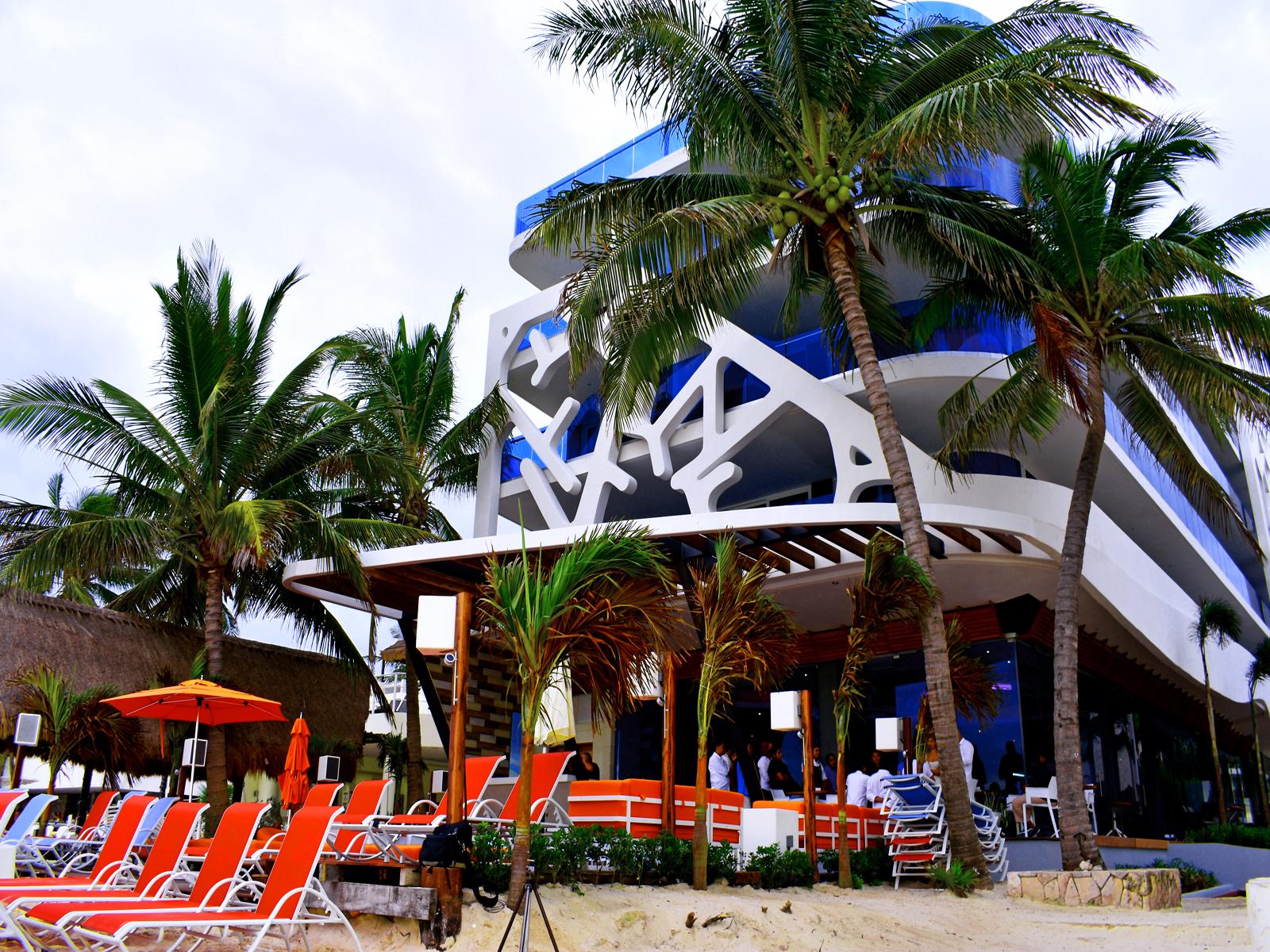 We Uniq Hotel El Carmen Adults Only Playa del Carmen Exterior foto
